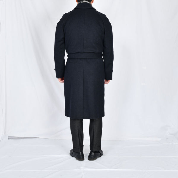 【アンブロジアーノ】ウールカシミヤベルテッドステンカラーコート（ネイビー）