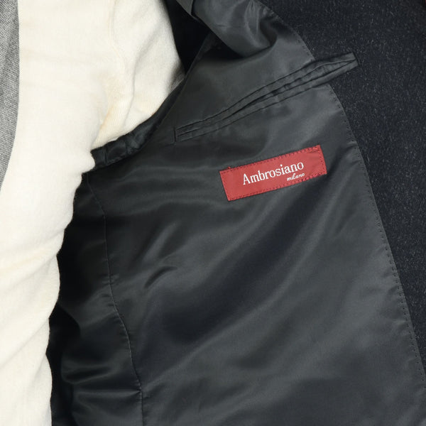 【アンブロジアーノ】ウールカシミヤベルテッドステンカラーコート（チャコールグレー）