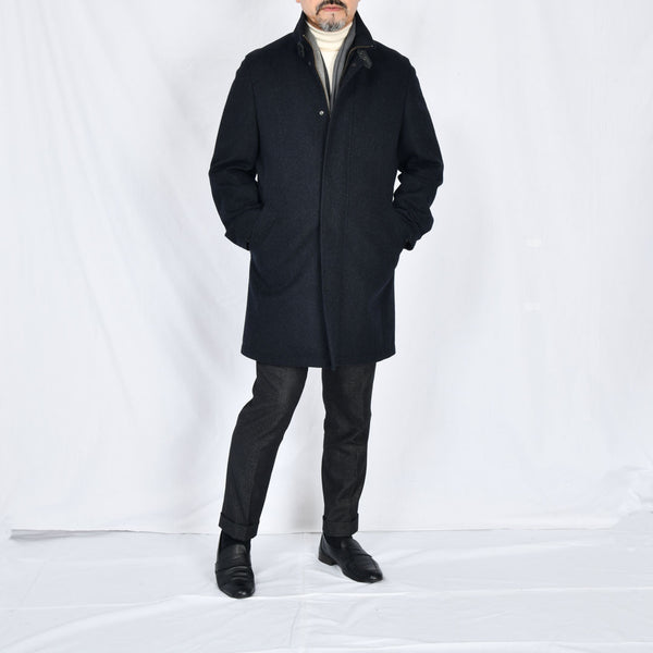 【アンブロジアーノ】アンゴラ混ウールスタンドカラーコート（ネイビー）