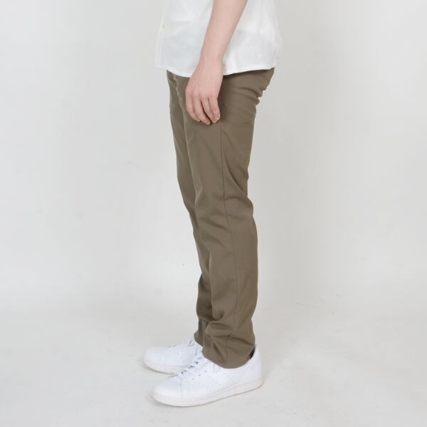 【STTND】ライトウエイトスリムパンツ