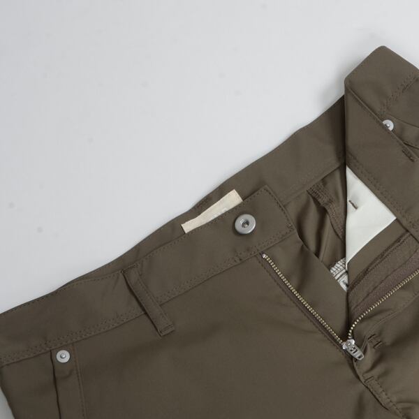 【STTND】ライトウエイトスリムパンツ