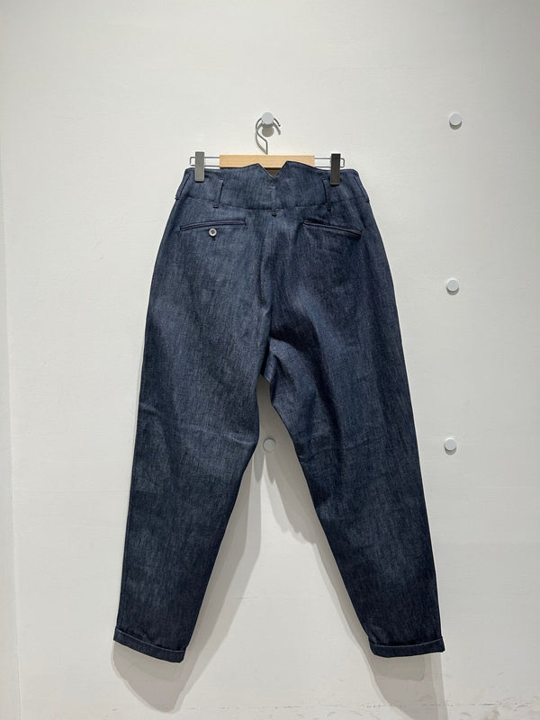 【STTND】クリーンクローズデニムテーパードパンツ