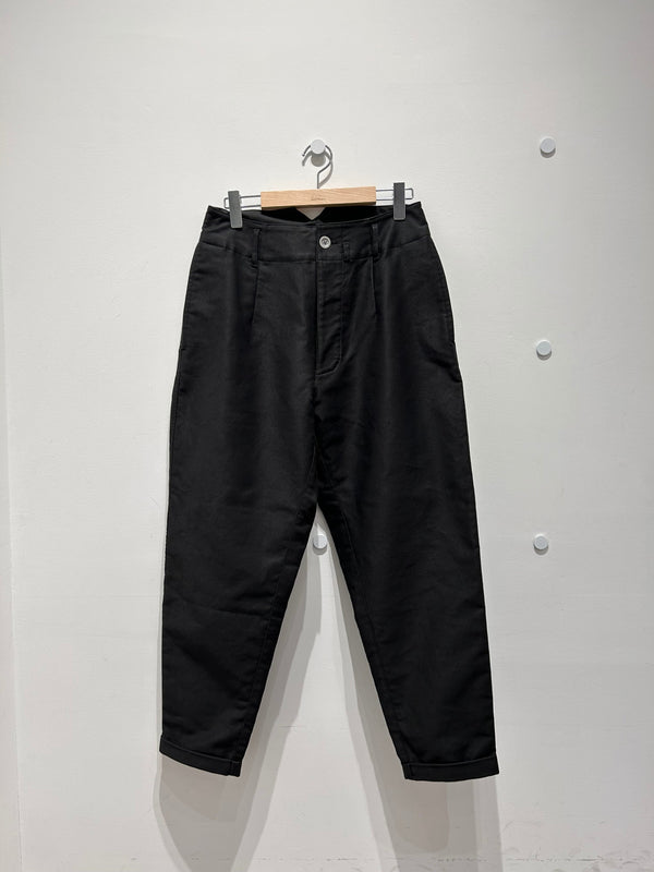 【STTND】コードポケットテーパードパンツ