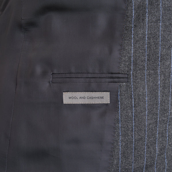 【コルネリアーニ】2Bストライプ柄サルトリアライトスーツ（グレー）