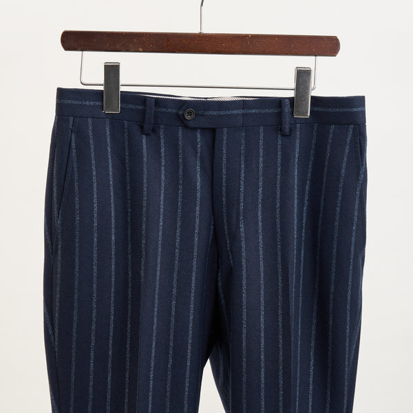 【ティモシーエベレスト】2Bストライプ柄スーツ（ネイビー）