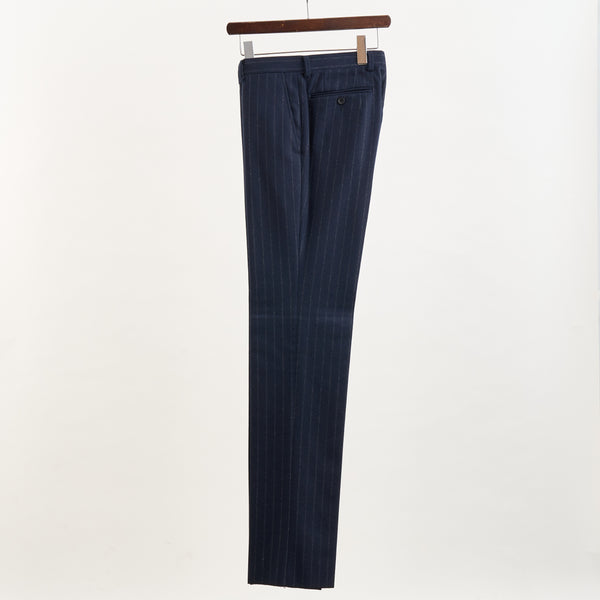 【ティモシーエベレスト】2Bストライプ柄スリーピーススーツ（ネイビー）