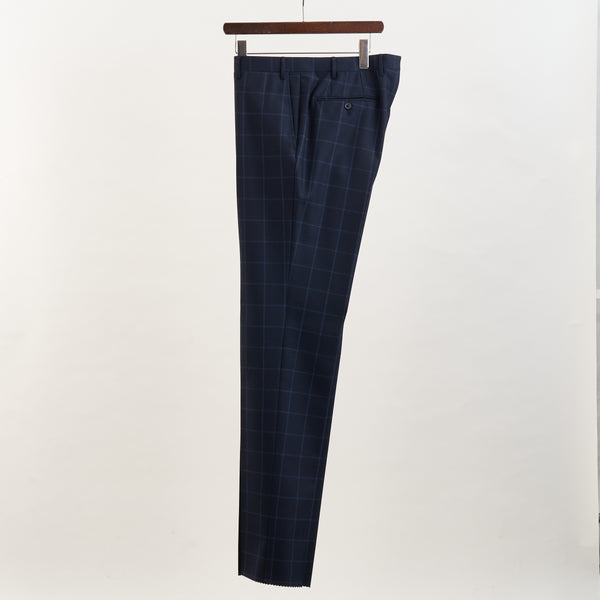 【コルネリアーニ】2Bチェック柄スーツ（ネイビー）